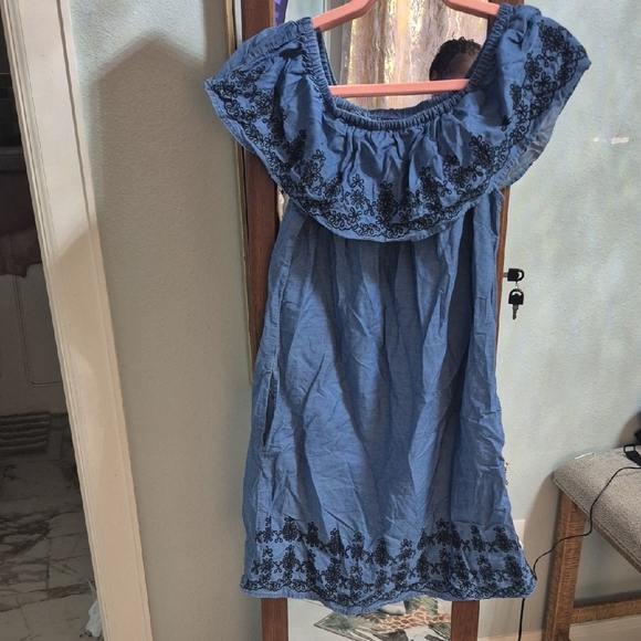 Blue Ruffled Blouse - Picture 3 of 4